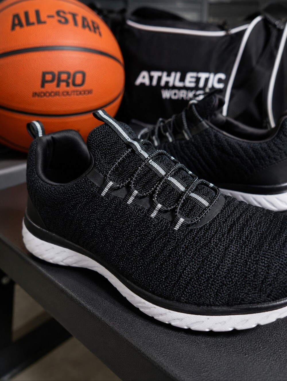 Athletic Works Black Knit Athletic Sneakers Women’s 9.5W Sporty Walking Running
